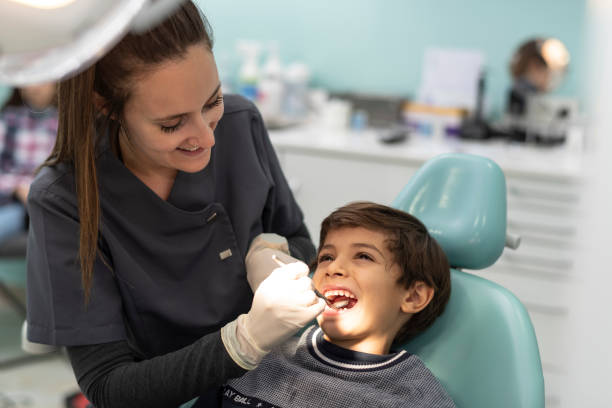 Best Emergency Dentist for Knocked-Out Tooth in Stro Valley, CA